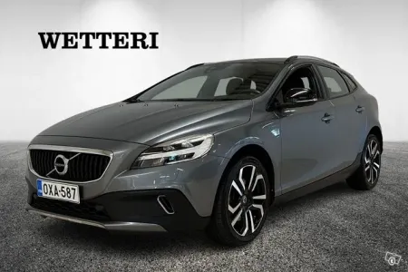 Volvo V40 D2 aut Business Pro / Led-valot / Webasto / 1.omist.